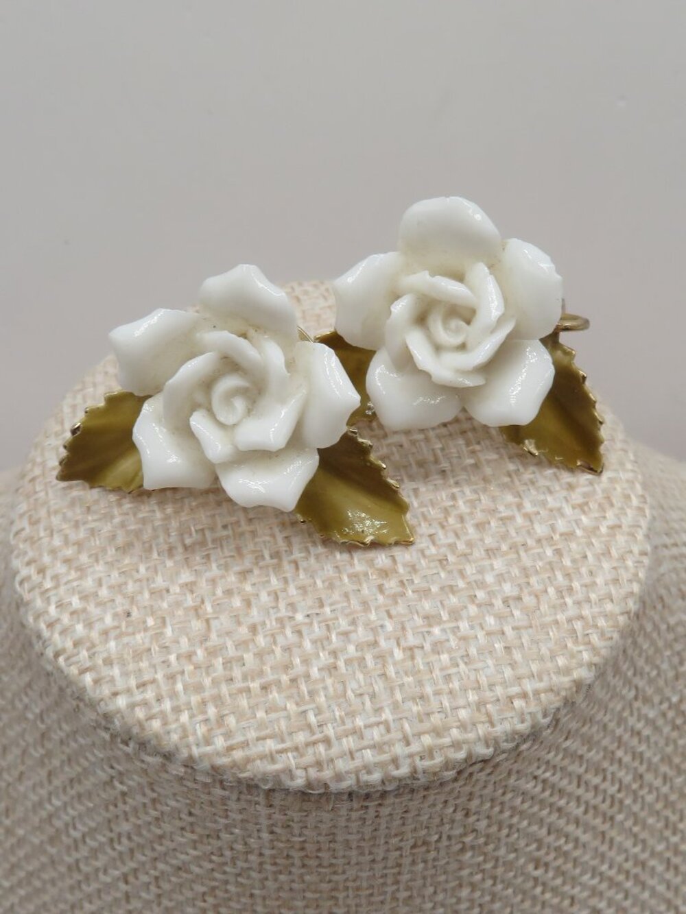 Vintage Hobe White Rose Enamel Leaves Clip-on Earrings
